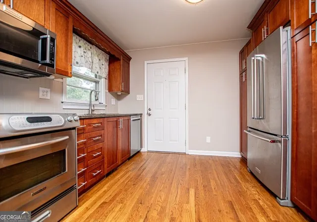 Photo 3 of Sale Pending at 85 Greenwood Ln, Carrollton, GA 30117 | MLS# 10800898 | Listing updated on 2026-09-14
