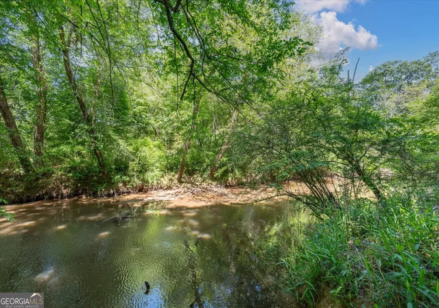 3rd image of 218 N Ole Hickory Trl, Carrollton, GA 30117 | MLS# 10672792