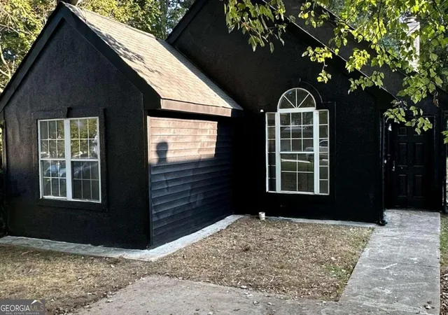 1st image of 633 Sandys Ln Se, Atlanta, GA 30354 | MLS# 10826701