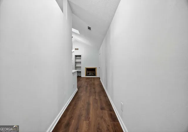 3rd image of 633 Sandys Ln Se, Atlanta, GA 30354 | MLS# 10826701