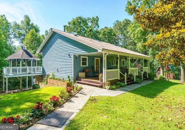Photo 2 of Single family home for sale at 955 Lower Tails Creek Rd, Ellijay, GA 30540 | MLS# 10792845 | Listing updated on 2026-08-24