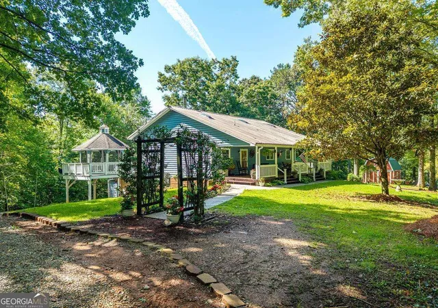 Photo 3 of Single family home for sale at 955 Lower Tails Creek Rd, Ellijay, GA 30540 | MLS# 10792845 | Listing updated on 2026-08-24