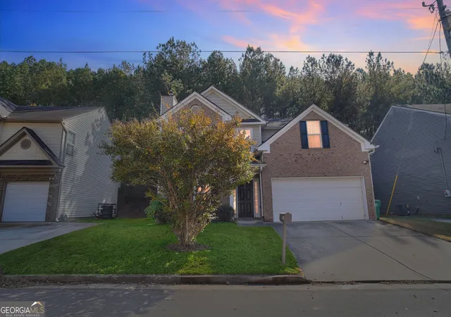 Photo 3 of Sale Pending at 6837 Mahonia Pl, Lithonia, GA 30038 | MLS# 10643528 | Listing updated on 2026-01-11