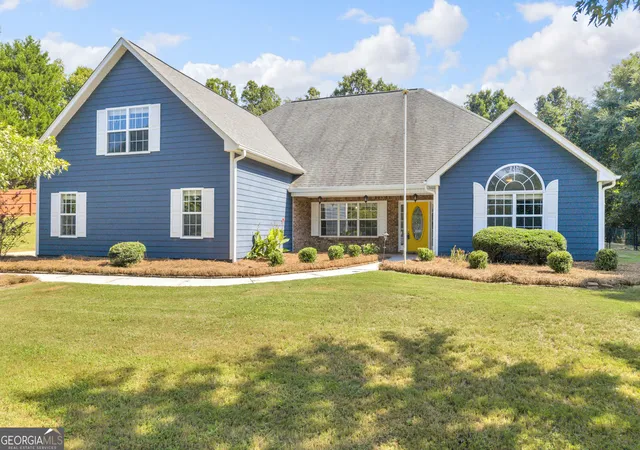 Photo 1 of Sale Pending at 2066 Pheasant Run Dr, Mcdonough, GA 30252 | MLS# 10830724 | Listing updated on 2026-09-08
