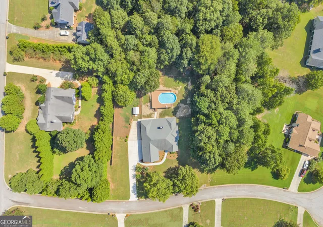 Photo 3 of Sale Pending at 2066 Pheasant Run Dr, Mcdonough, GA 30252 | MLS# 10830724 | Listing updated on 2026-09-08