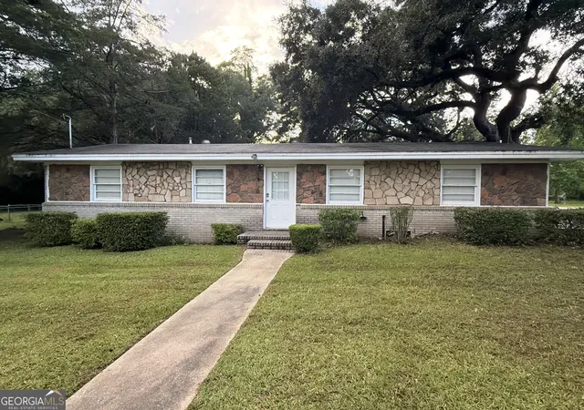 1st image of 5859 8th Ave, Eastman, GA 31023 | MLS# 10789981