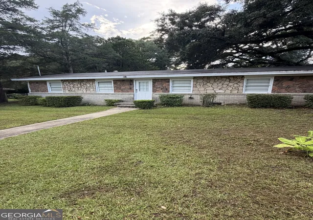 3rd image of 5859 8Th Ave, Eastman, GA 31023 | MLS# 10789981