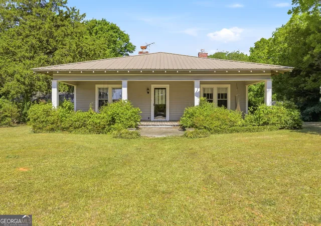 Photo 2 of Single family home for sale at 3213 Hwy 326, Commerce, GA 30530 | MLS# 10740029 | Listing updated on 2026-08-31