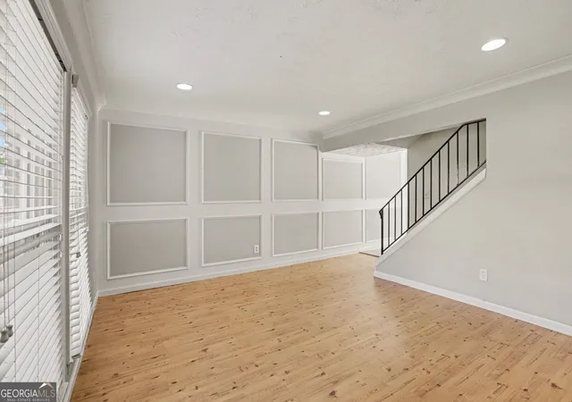 Listing Photo 4 - Condo for sale in building located at 3162 Citrus Ct, Decatur, GA 30034