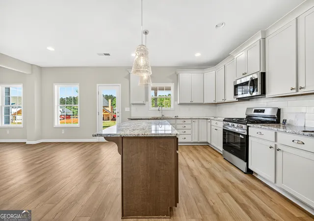 5th image of 102 Beaver Creek Wy #265, Lagrange, GA 30241 | MLS# 10671120
