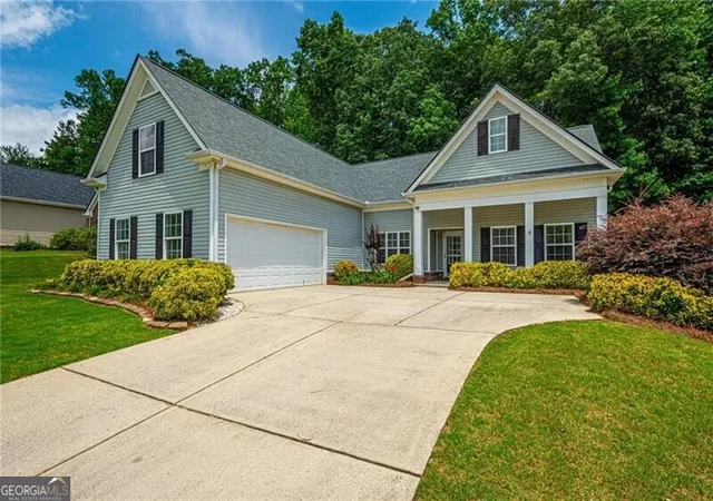 Homes for sale in Dawsonville, GA | 67 Nashport Ln, Dawsonville, GA 30534 | MLS# 10781034