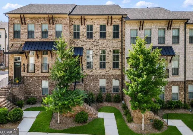Photo 1 of Townhouse for sale at 600 Alexander Hills, Decatur, GA 30032 | MLS# 10804251 | Listing updated on 2026-09-12