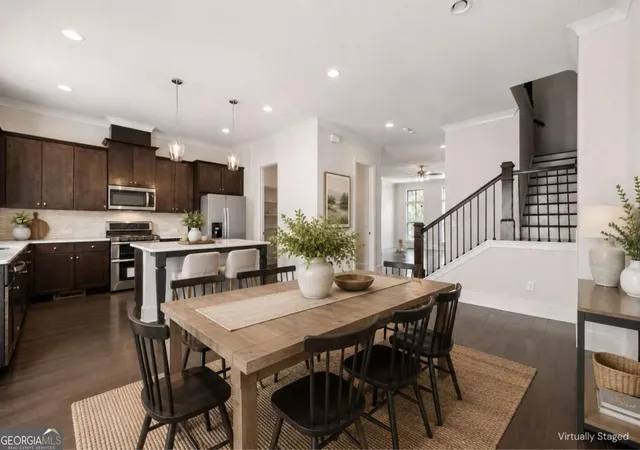 Photo 3 of Sale Pending at 600 Alexander Hills, Decatur, GA 30032 | MLS# 10804251 | Listing updated on 2026-10-27