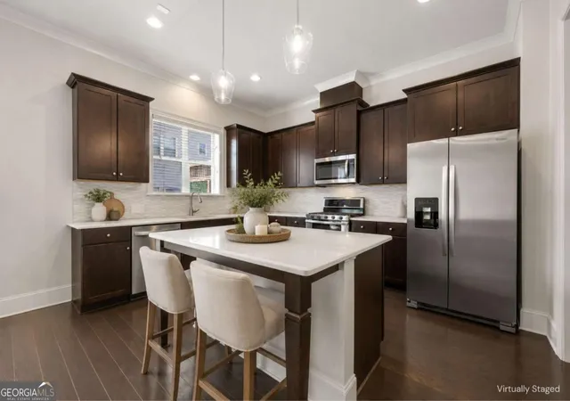 Photo 4 of Sale Pending at 600 Alexander Hills, Decatur, GA 30032 | MLS# 10804251 | Listing updated on 2026-10-27
