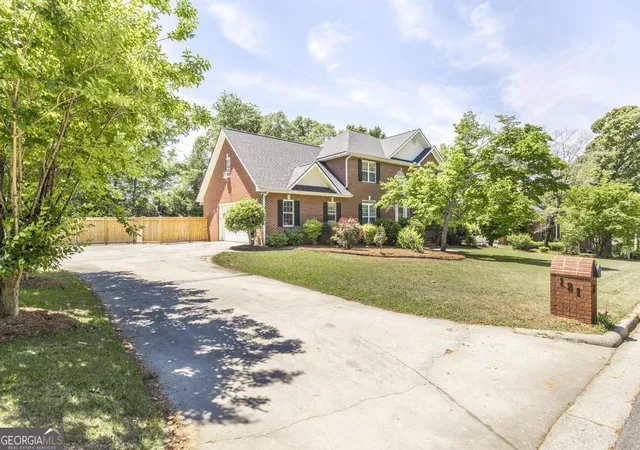 2nd image of 121 Briarmoor, Warner Robins, GA 31088 | MLS# 10740262
