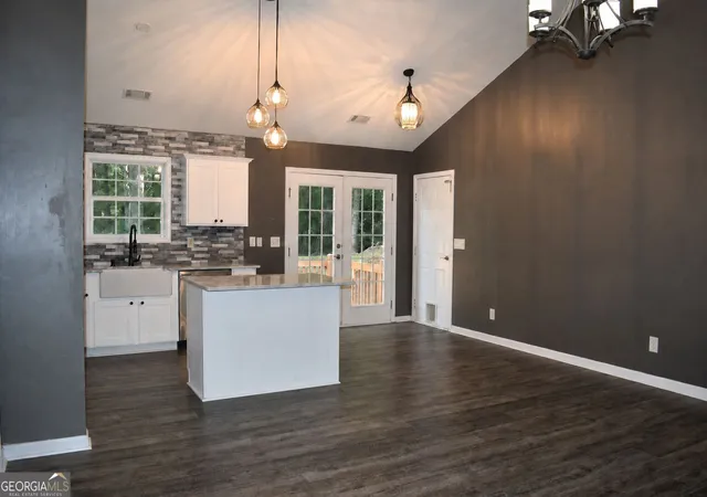 Photo 4 of Sale Pending at 251 Pelican Cir, Monticello, GA 31064 | MLS# 10831391 | Listing updated on 2026-09-17