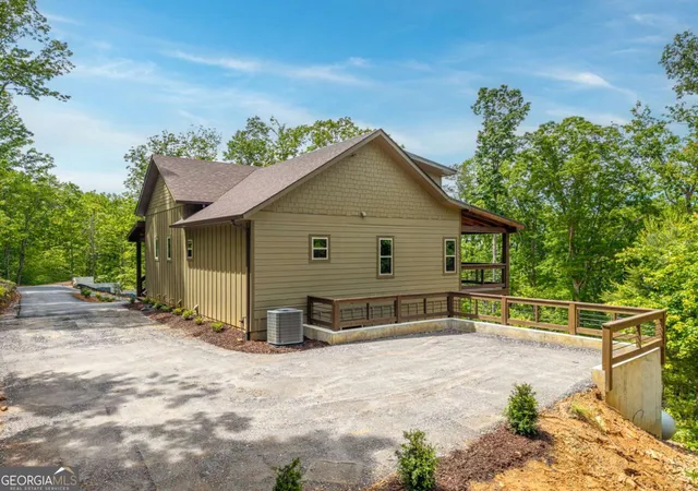 4th image of 148 Virginia Dr, Blue Ridge, GA 30513 | MLS# 10763165