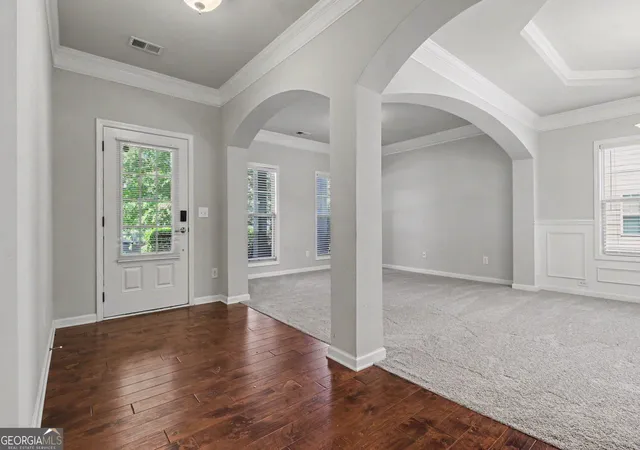 Photo 3 of Single family home for sale at 4640 Pleasant Woods Dr, Cumming, GA 30028 | MLS# 10825507 | Listing updated on 2026-09-14