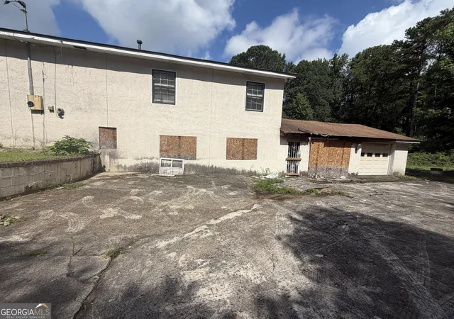 Photo 3 of Single family home for sale at 3672 Porter Ct, Decatur, GA 30032 | MLS# 10817488 | Listing updated on 2026-08-17