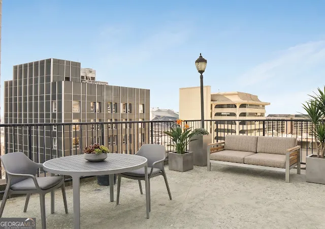 31st image of 32 Peachtree St Nw #1607, Atlanta, GA 30303 | MLS# 10737156