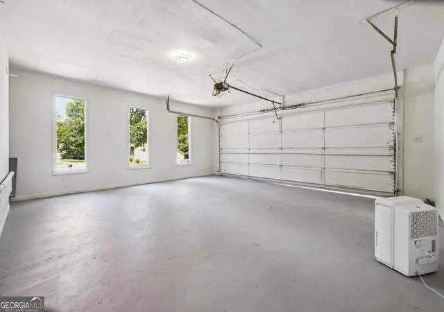 Photo 3 of Sale Pending at 5249 Golf Valley Wy, Stone Mountain, GA 30088 | MLS# 10831357 | Listing updated on 2026-10-02