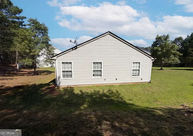 Homes for sale in Lithonia, GA | 6774 Fairfax Ct, Lithonia, GA 30038 | MLS# 10784320