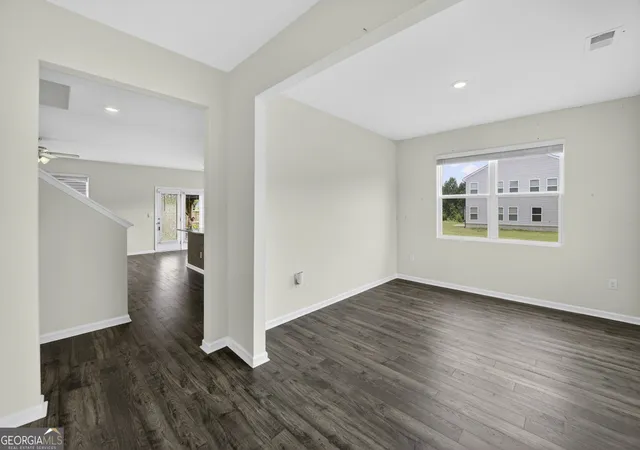 Photo 4 of Single family home for sale at 155 Amberjack Trl, Covington, GA 30016 | MLS# 10775966 | Listing updated on 2026-09-07