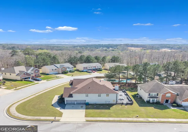 Photo 2 of Single family home for sale at 5186 Upper Elm St, South Fulton, GA 30349 | MLS# 10829582 | Listing updated on 2026-09-03