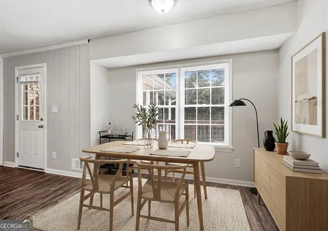 Photo 3 of Single family home for sale at 4270 Cove Wy Ne, Marietta, GA 30067 | MLS# 10835613 | Listing updated on 2026-09-12