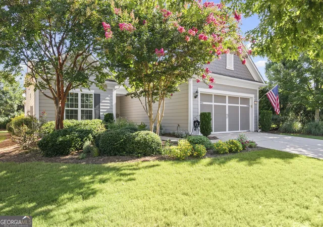 Photo 2 of Sale Pending at 113 Crape Myrtle Dr, Griffin, GA 30223 | MLS# 10741803 | Listing updated on 2026-09-09