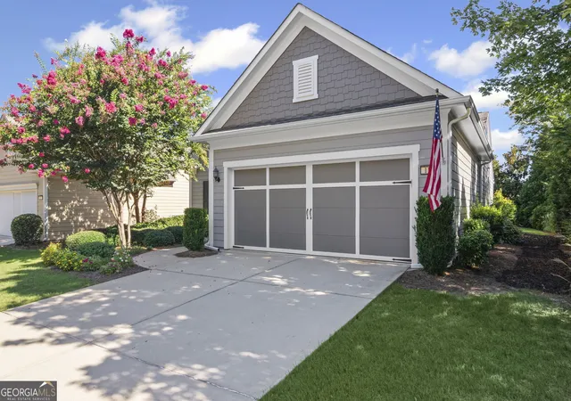 Photo 3 of Sale Pending at 113 Crape Myrtle Dr, Griffin, GA 30223 | MLS# 10741803 | Listing updated on 2026-09-09