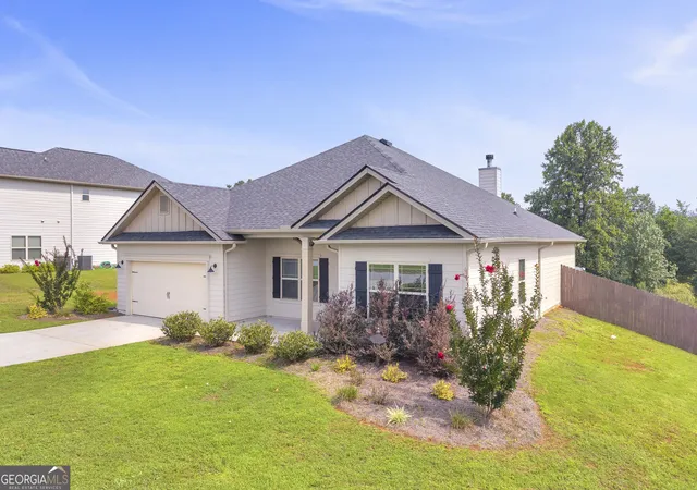Photo 2 of Single family home for sale at 6032 Creekside View Ln, Clermont, GA 30527 | MLS# 10816545 | Listing updated on 2026-09-27