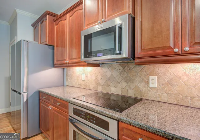 Photo 2 of Single family home for sale at 9025 Devonwood Ct, Gainesville, GA 30506 | MLS# 10816543 | Listing updated on 2026-09-14