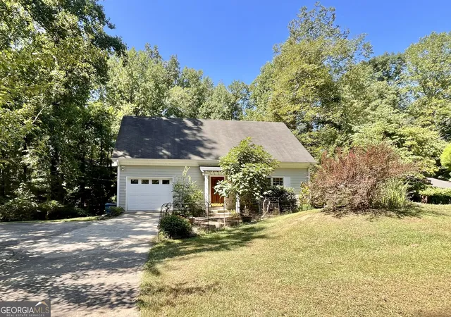 1st image of 215 Mcduffie Dr, Athens, GA 30605 | MLS# 10832265
