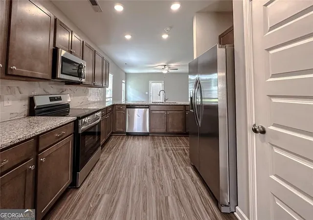 Photo 4 of Single family home for sale at 8053 Hvn Springs Tr, Douglasville, GA 30134 | MLS# 10813290 | Listing updated on 2026-09-11