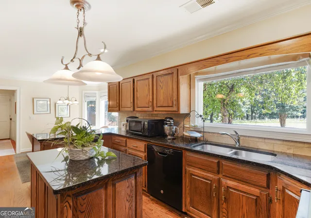 Photo 4 of Single family home for sale at 2332 Benji Blvd SE, Conyers, GA 30013 | MLS# 10766481 | Listing updated on 2026-09-27