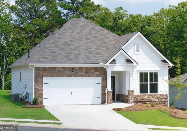 Photo 2 of Single family home for sale at 11 Majestic Oak Cir, Dallas, GA 30132 | MLS# 10712472 | Listing updated on 2026-10-09