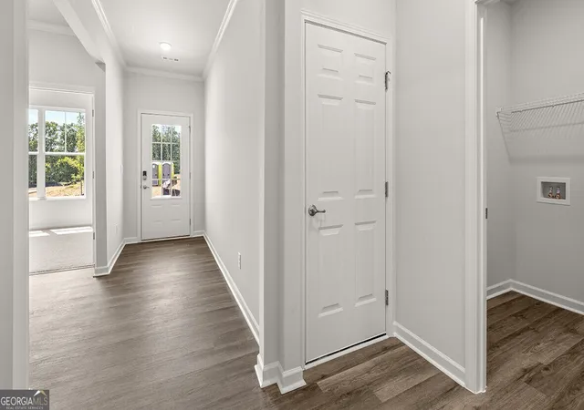 Photo 4 of Single family home for sale at 11 Majestic Oak Cir, Dallas, GA 30132 | MLS# 10712472 | Listing updated on 2026-10-09