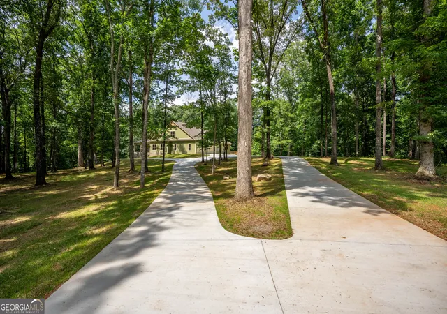 3rd image of 3860 Wiley Rd, Gainesville, GA 30506 | MLS# 10796338