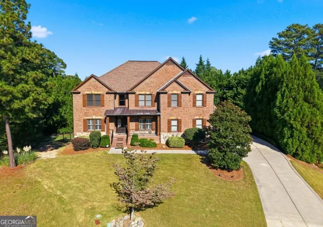 Photo 1 of Mansion for sale at 605 Settles Brk Ct, Suwanee, GA 30024 | MLS# 10872187 | Listing updated on 2026-10-28