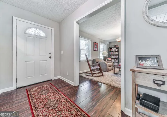Photo 3 of Single family home for sale at 132 Little Brook Dr, Woodstock, GA 30188 | MLS# 10817132 | Listing updated on 2026-08-31