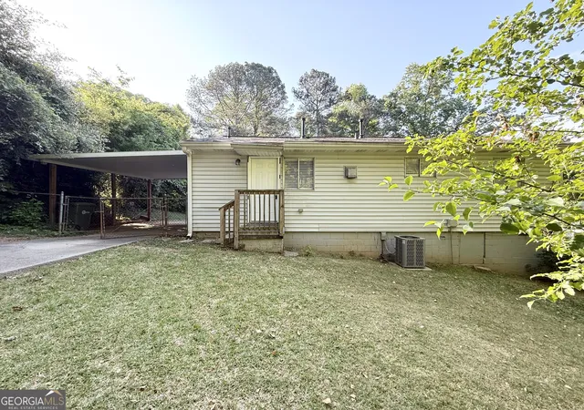Homes for sale in Atlanta, GA | 2377 Arno Ct Nw, Atlanta, GA 30318 | MLS# 10739750