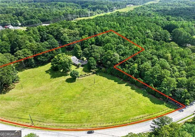 1st image of 3333 Jonesboro Rd Se, Fairburn, GA 30213 | MLS# 10818591
