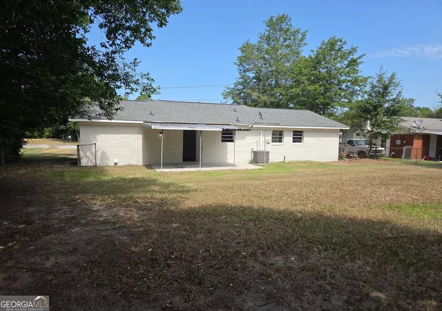 Photo 4 of Single family home for sale at 1812 Empress Ave, Augusta, GA 30906 | MLS# 10832032 | Listing updated on 2026-10-01