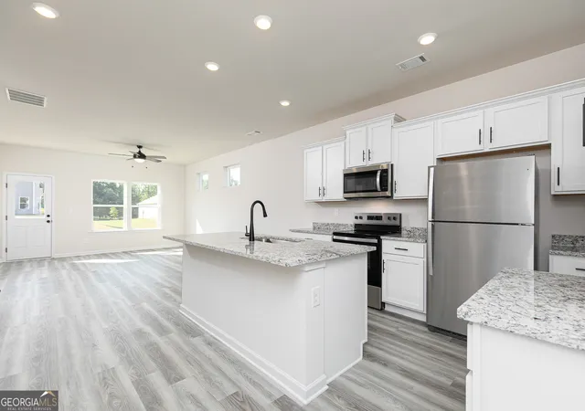 4th image of 195 Sunfish Cir, Jefferson, GA 30549 | MLS# 10817476