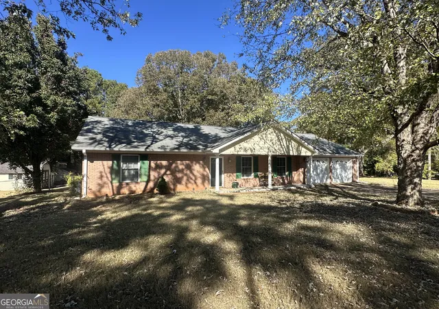 Photo 2 of Single family home for sale at 574 Almand Branch Rd Se, Conyers, GA 30094 | MLS# 10816932 | Listing updated on 2026-08-14