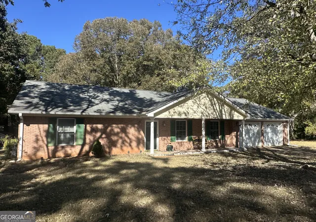 Photo 3 of Single family home for sale at 574 Almand Branch Rd Se, Conyers, GA 30094 | MLS# 10816932 | Listing updated on 2026-08-14