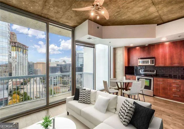 Photo 3 of Condo for sale at 3324 Peachtree Rd Ne #1403, Atlanta, GA 30326 | MLS# 10818223 | Listing updated on 2026-09-10