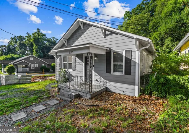 2nd image of 1137 Arlington Ave Sw, Atlanta, GA 30310 | MLS# 10797778