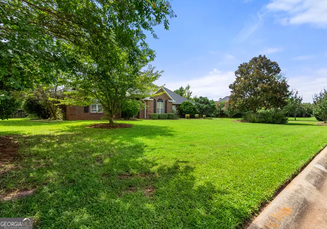 Photo 3 of Single family home for sale at 110 Orchard Crest Ln, Bonaire, GA 31005 | MLS# 10826576 | Listing updated on 2026-09-18